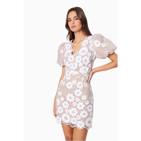 NWT ELLIAT Elodie Mini Puff Sleeve Dress White Bachelorette Bridal, Size M - Picture 4 of 5